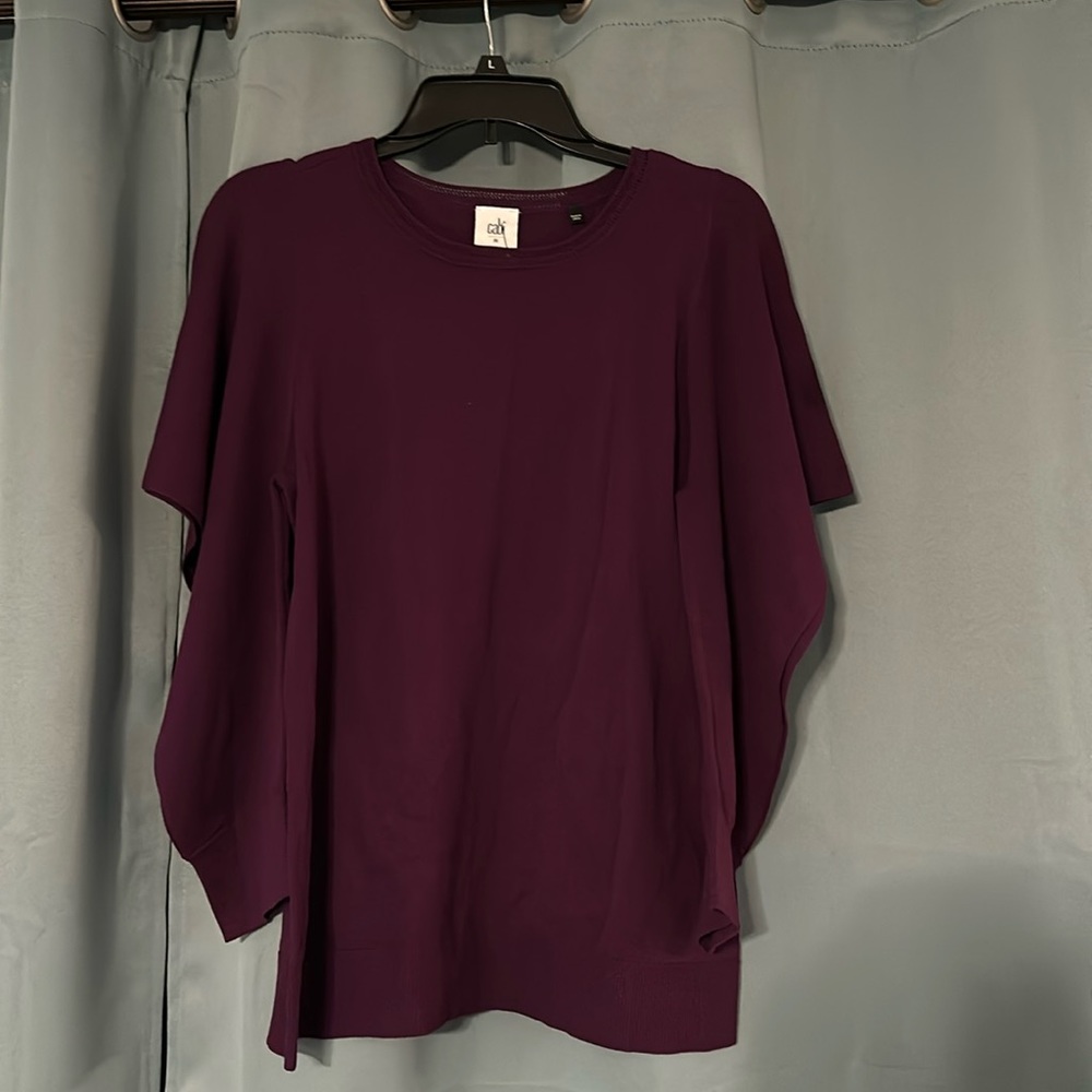 Peek Pullover